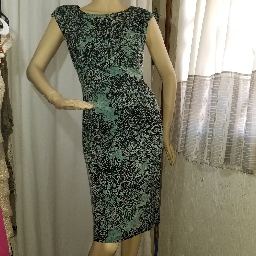 CONNECTED  Hunter green dress
